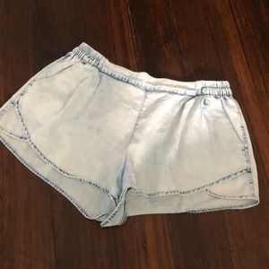 American Eagle chambray shorts